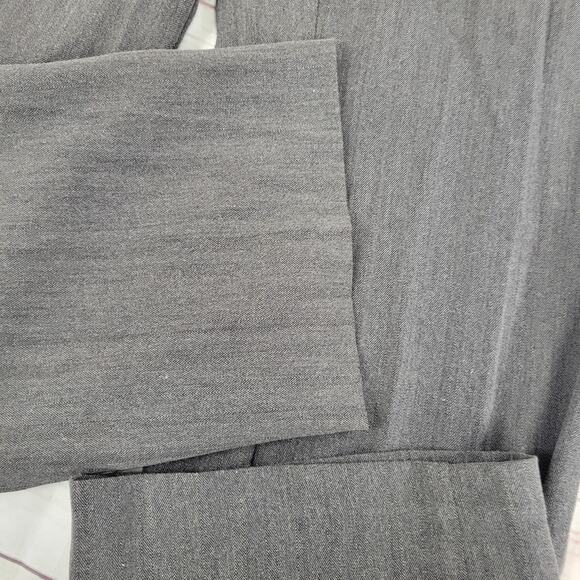 Gray straight less dress pants size 10 - Picture 6 of 6